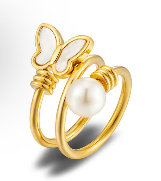 Claire Butterfly Pearl Ring